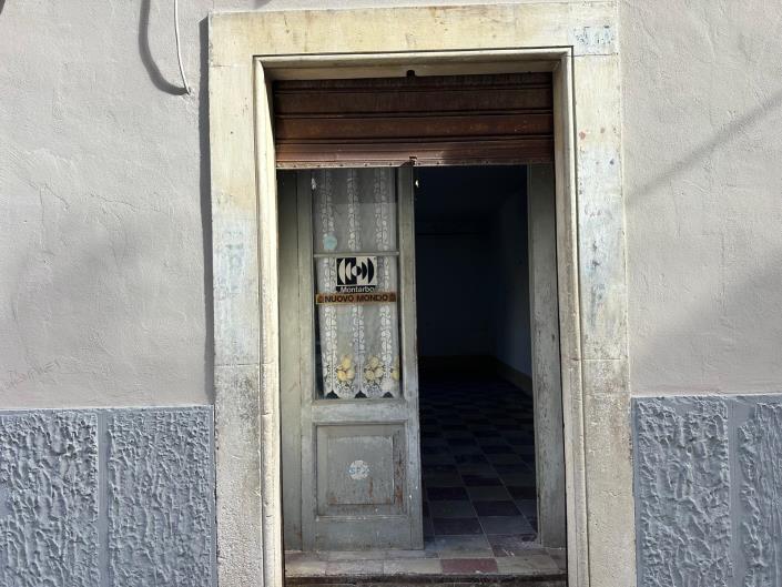 Image No.32-3 Bed Property for sale