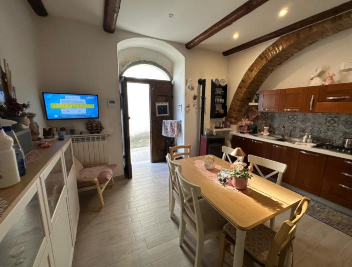 Image No.20-1 Bed Property for sale