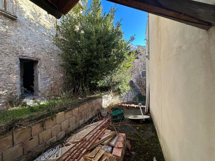 Image No.4-1 Bed Property for sale