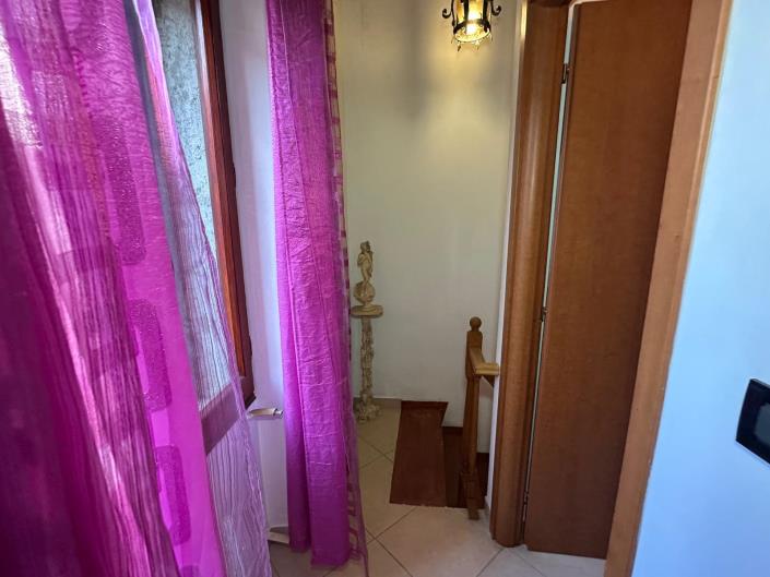 Image No.16-1 Bed Property for sale