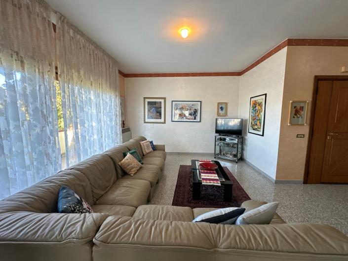 Image No.24-3 Bed House/Villa for sale