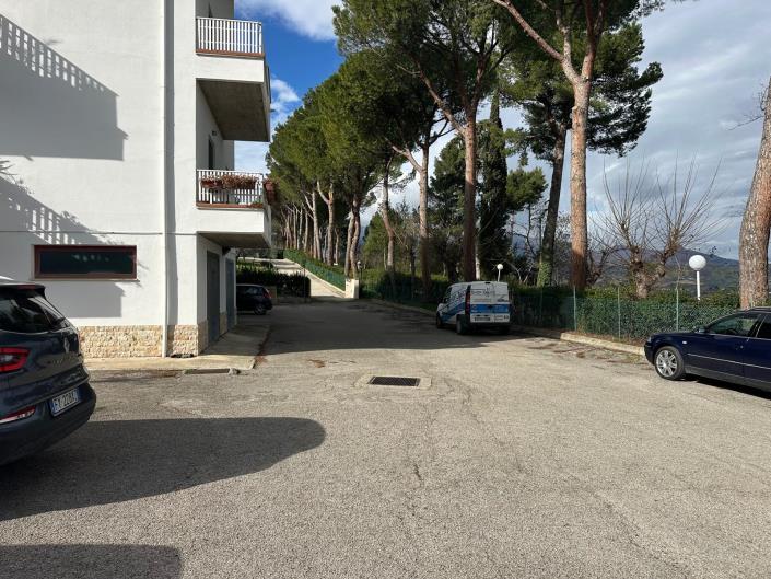 Image No.28-2 Bed Apartment for sale