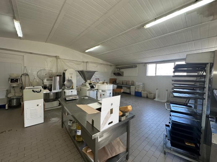 Image No.27-Commercial for sale