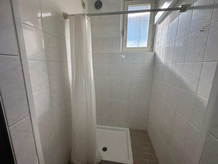 Image No.32-Commercial for sale