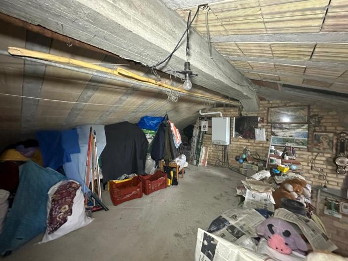 Image No.33-6 Bed Property for sale