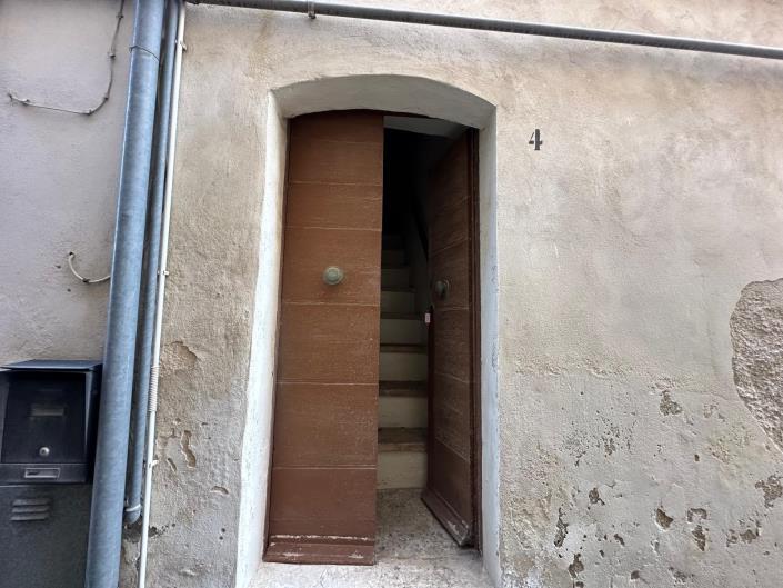 Image No.4-Appartement de 1 chambre à vendre à Castiglione a Causaria