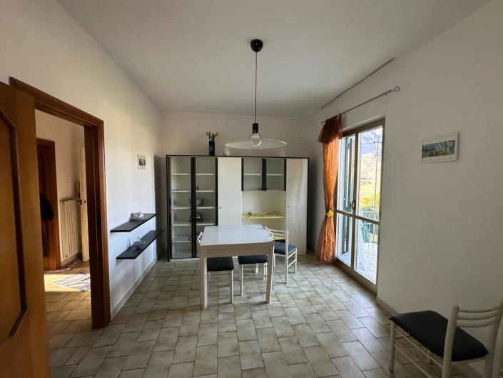 Image No.11-Appartement de 2 chambres à vendre à Bolognano