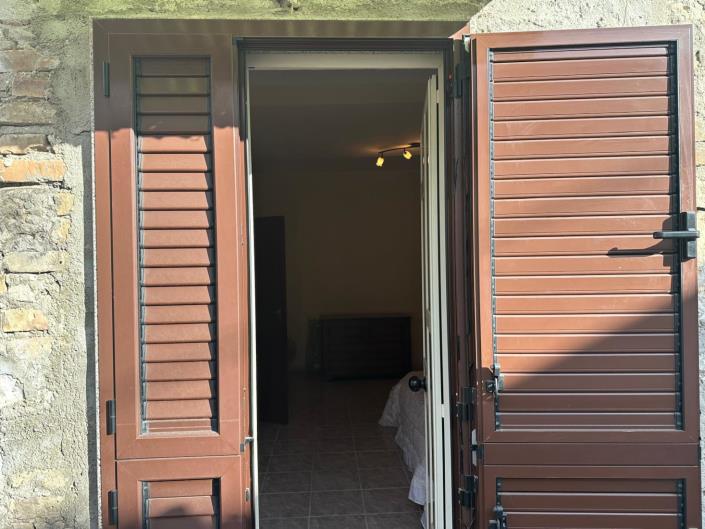 Image No.10-1 Bed Apartment for sale