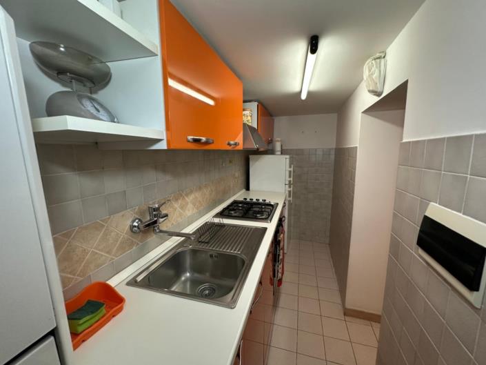 Image No.18-2 Bed House for sale