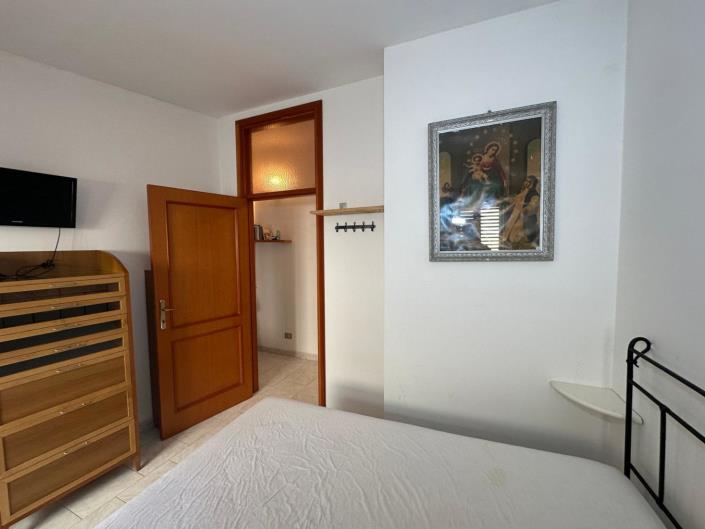 Image No.26-2 Bed House for sale