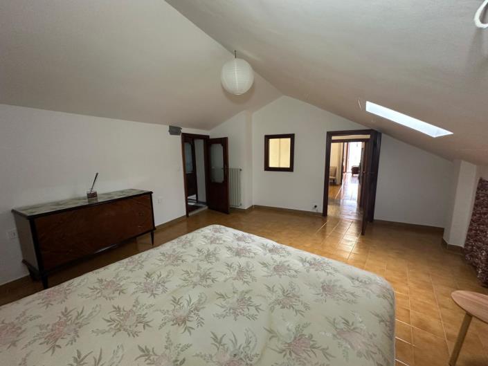 Image No.21-3 Bed House for sale