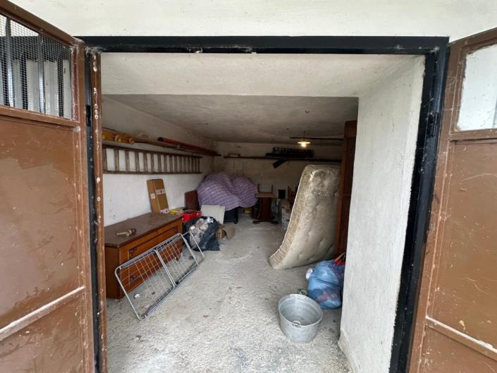 Image No.26-3 Bed House for sale