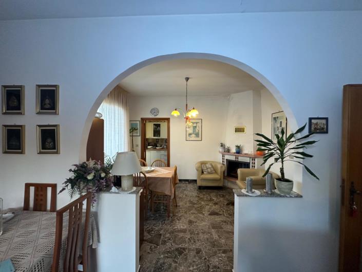 Image No.15-3 Bed Villa for sale