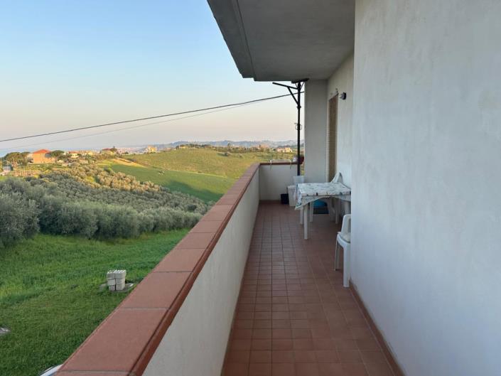 Image No.24-3 Bed Villa for sale