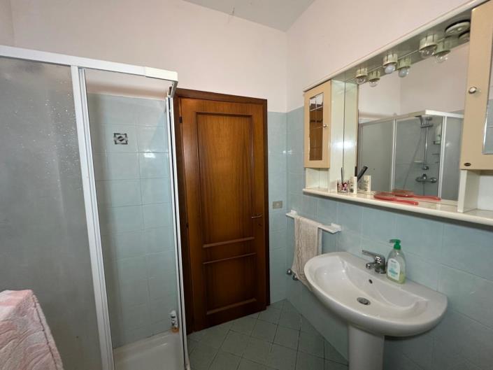 Image No.34-3 Bed Villa for sale