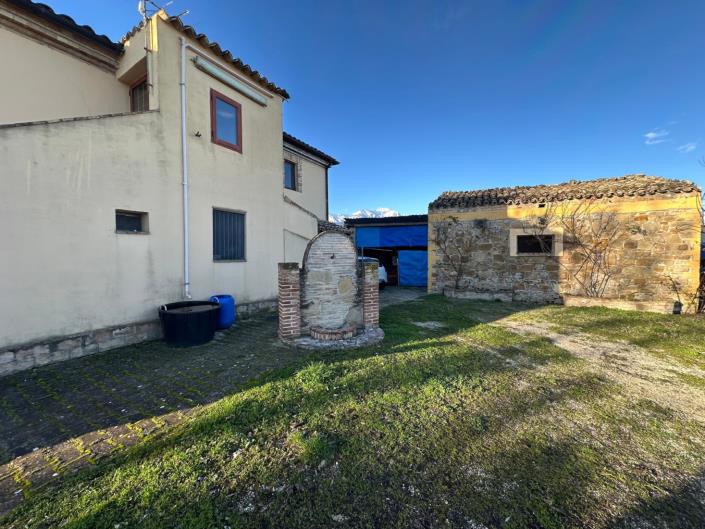 Image No.6-Propriété de 2 chambres à vendre à Penne