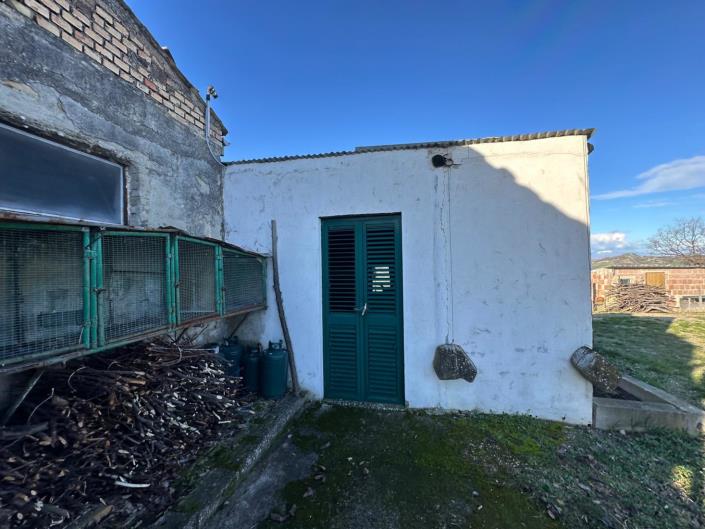 Image No.31-Propriété de 2 chambres à vendre à Penne