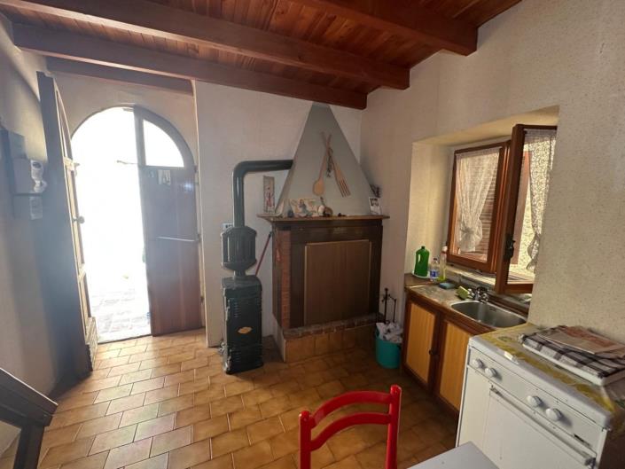 Image No.7-2 Bed Property for sale