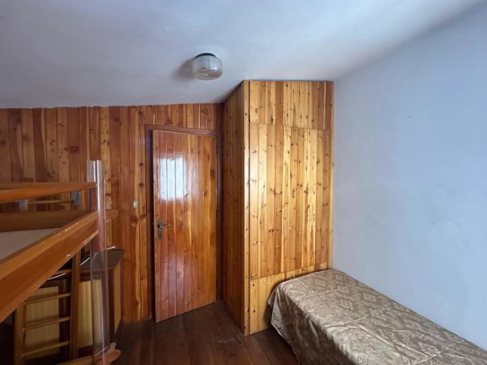 Image No.14-2 Bed Property for sale