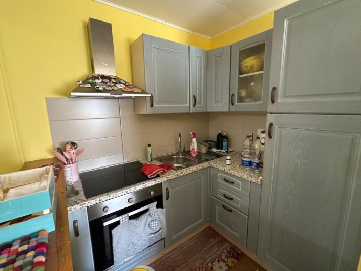 Image No.14-1 Bed Property for sale