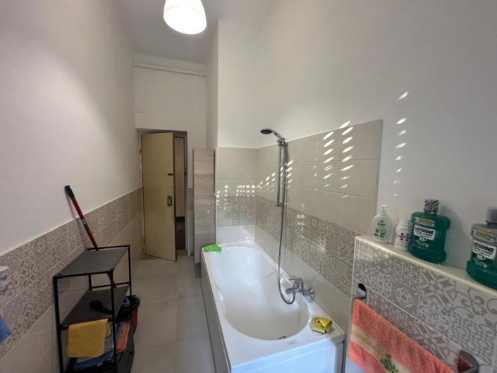 Image No.23-3 Bed Apartment for sale