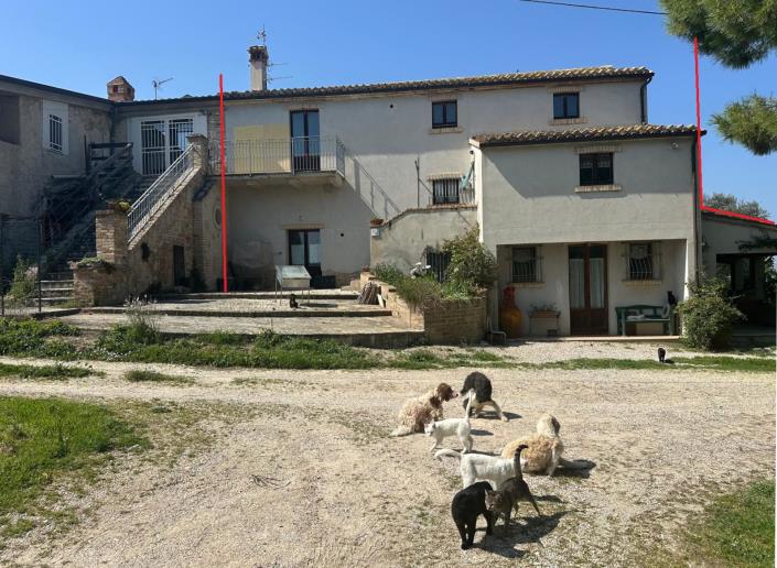 Image No.3-Propriété de 4 chambres à vendre à Atri