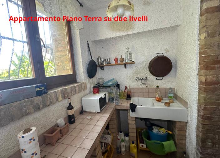 Image No.17-Propriété de 4 chambres à vendre à Atri