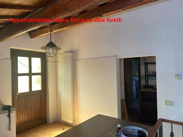 Image No.20-Propriété de 4 chambres à vendre à Atri