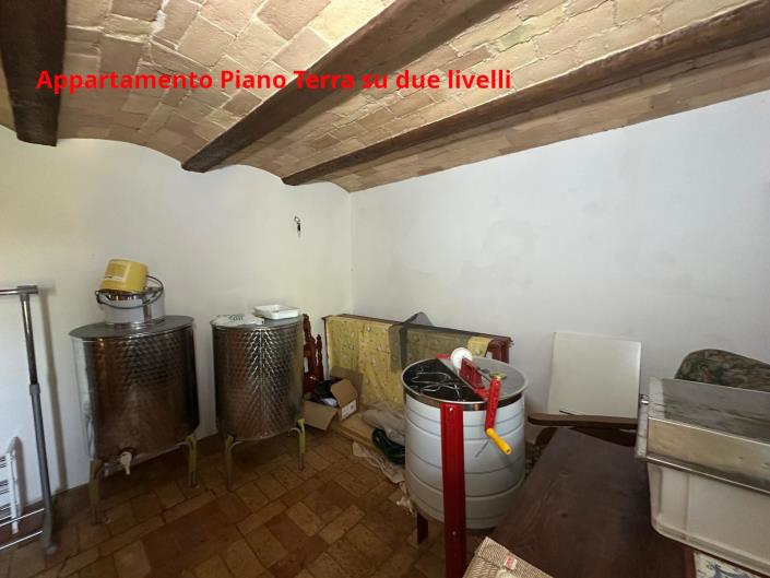 Image No.25-Propriété de 4 chambres à vendre à Atri