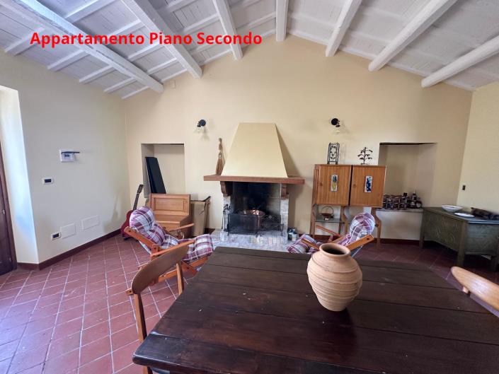 Image No.51-Propriété de 4 chambres à vendre à Atri