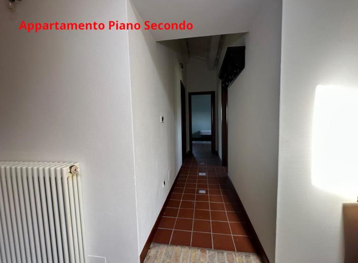 Image No.54-Propriété de 4 chambres à vendre à Atri