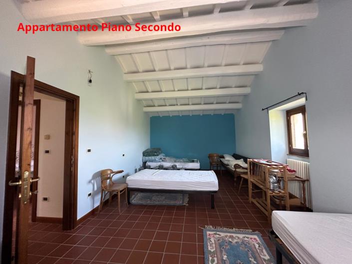Image No.59-Propriété de 4 chambres à vendre à Atri