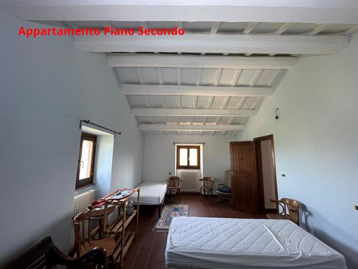Image No.60-Propriété de 4 chambres à vendre à Atri