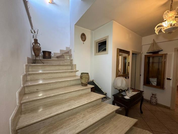 Image No.23-Villa de 5 chambres à vendre à Ortona