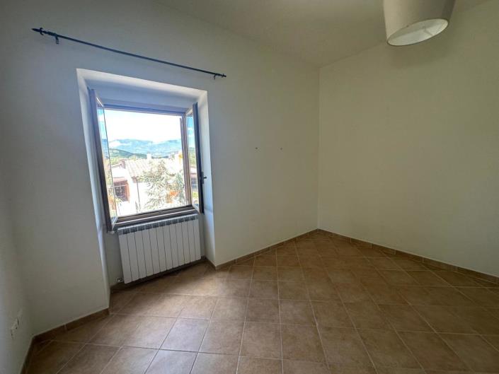 Image No.19-1 Bed Property for sale
