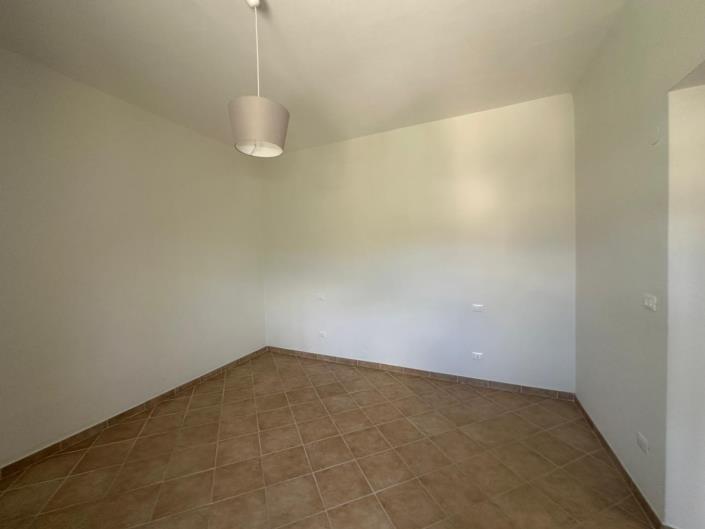 Image No.21-1 Bed Property for sale