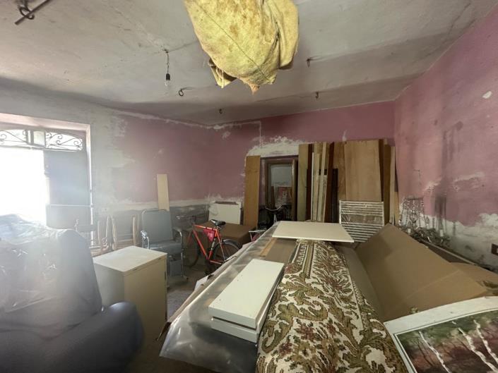 Image No.31-4 Bed Property for sale