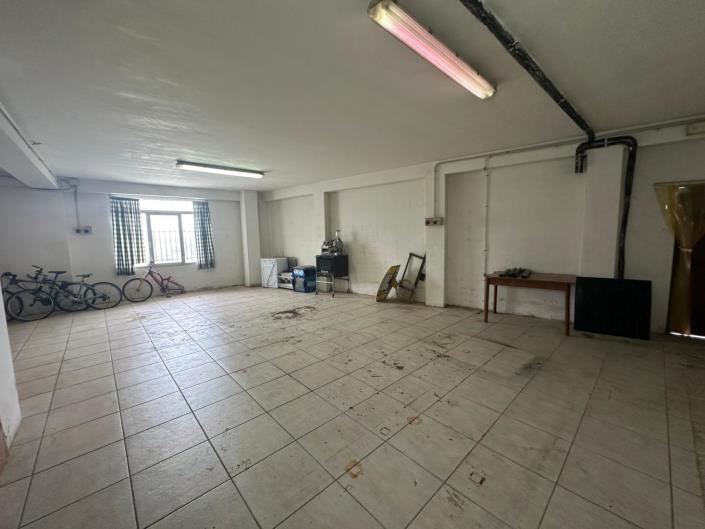 Image No.40-Propriété de 6 chambres à vendre à Montefino