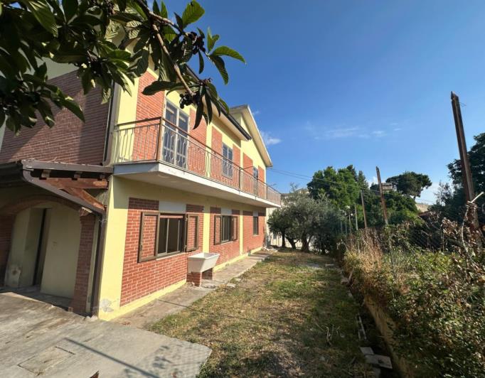 Image No.4-4 Bed House/Villa for sale