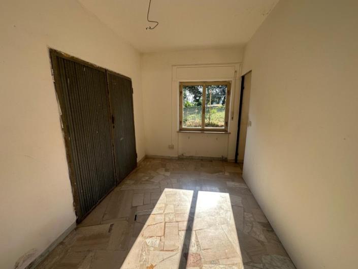 Image No.33-4 Bed House/Villa for sale