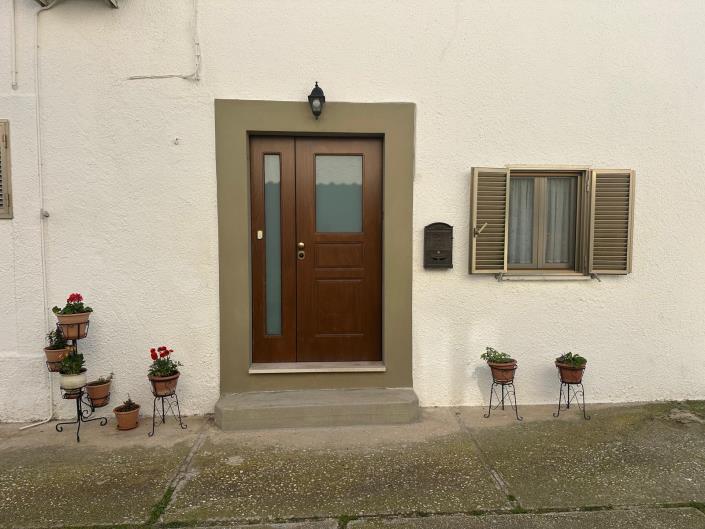 Image No.22-2 Bed House for sale