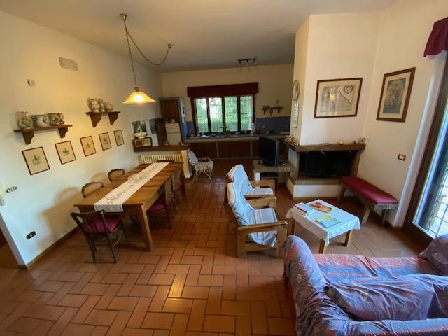Image No.8-6 Bed House/Villa for sale