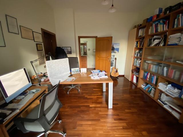 Image No.15-6 Bed House/Villa for sale