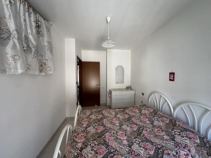 Image No.18-4 Bed Property for sale