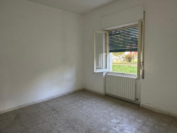 Image No.19-2 Bed Apartment for sale