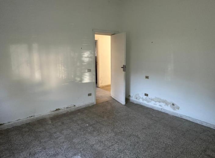 Image No.21-2 Bed Apartment for sale