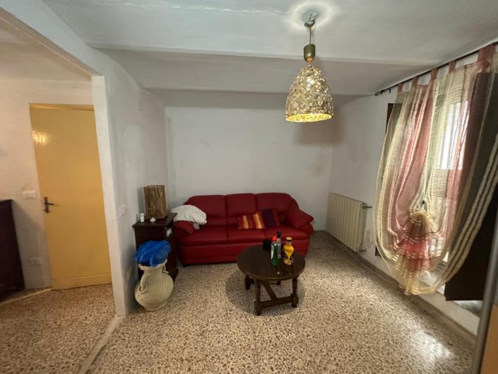 Image No.13-3 Bed Property for sale