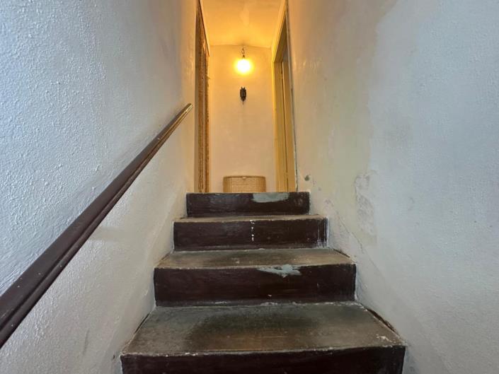 Image No.26-3 Bed Property for sale