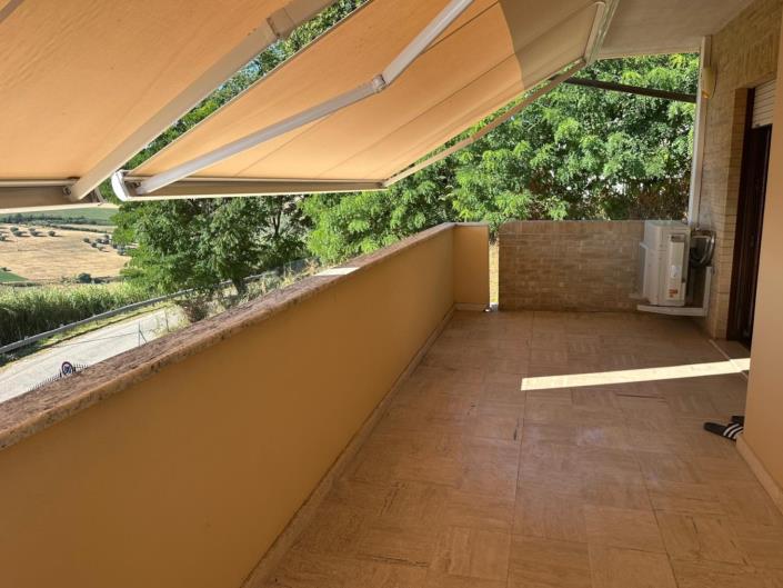 Image No.22-4 Bed Villa / Detached for sale