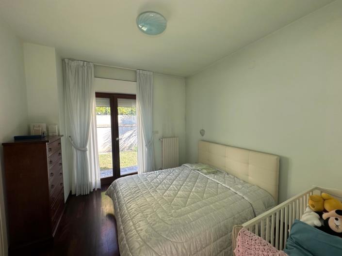 Image No.23-4 Bed Villa / Detached for sale